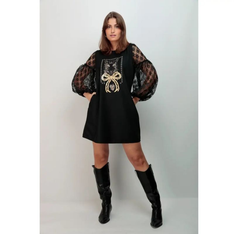 Kjole med store ermer