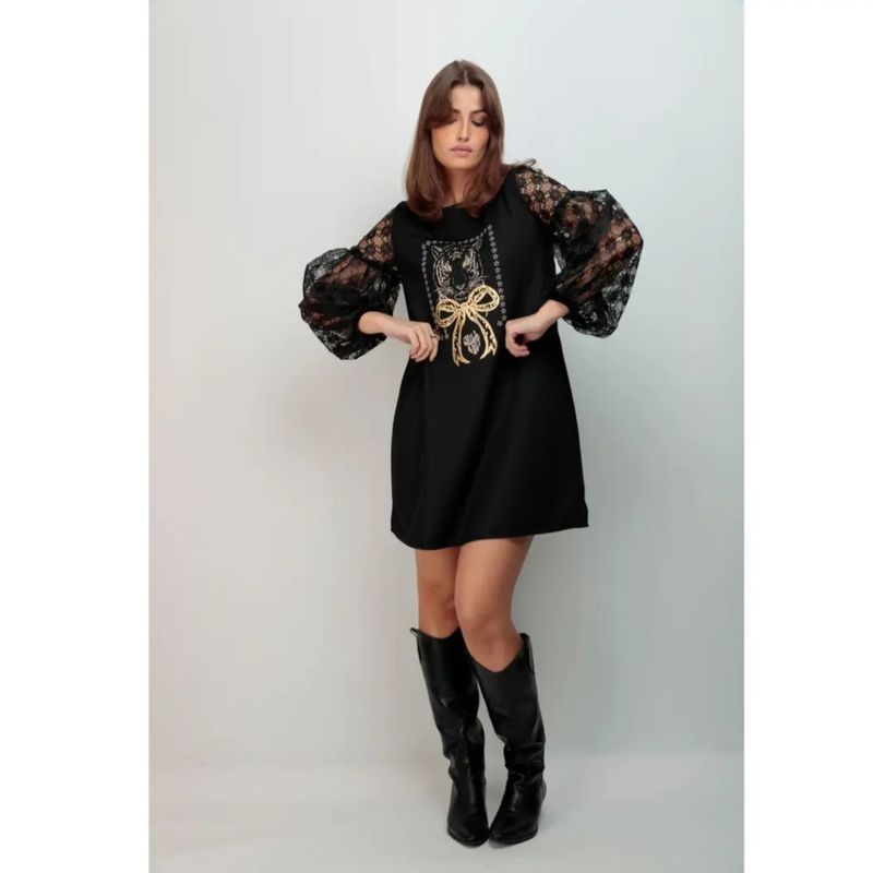 Kjole med store ermer